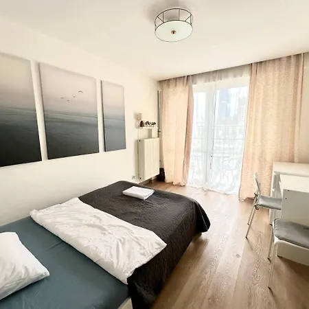 Apartment Ohmyhome-zlota View *