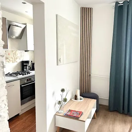 Daire Ohmyhome-zlota View Varşova