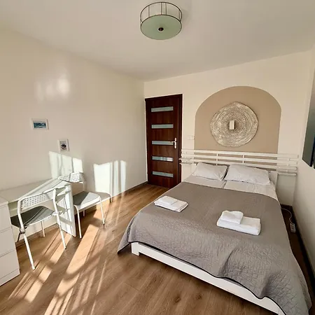 Ohmyhome Zlota View Apartamento *